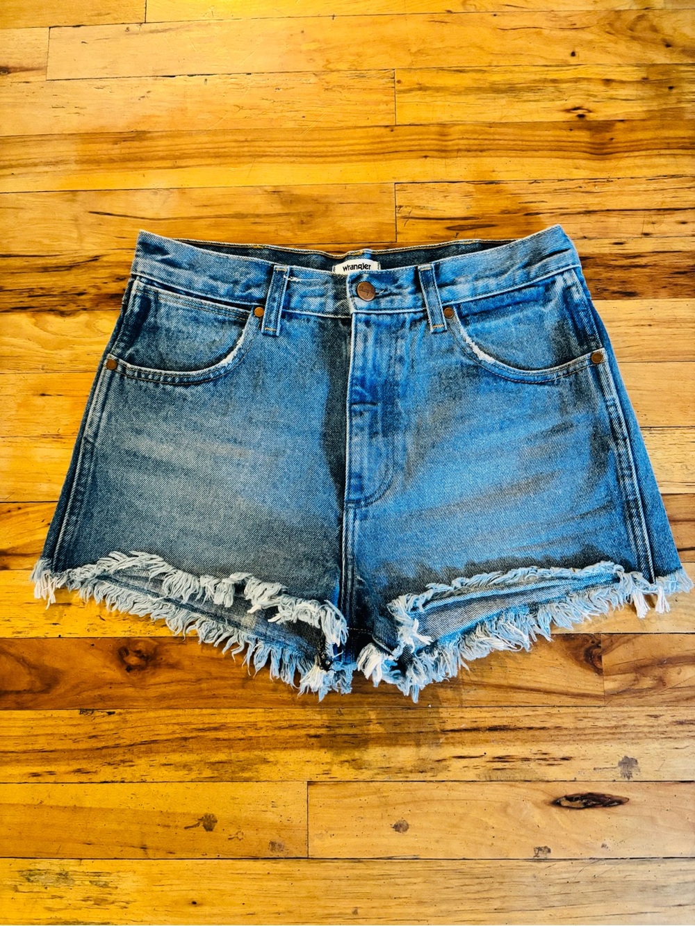 Wrangler denim jean cutoff festival shorts size 27 excellent condition